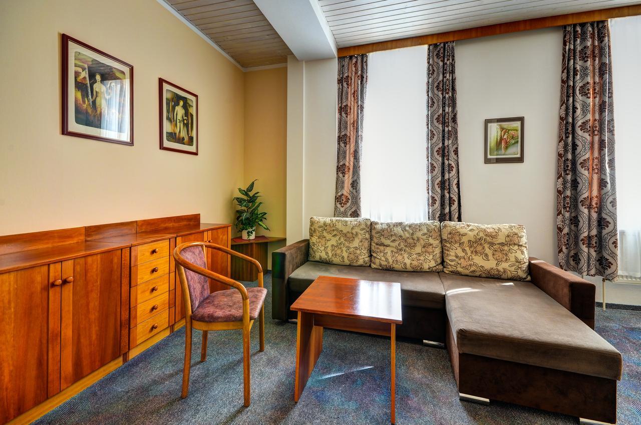 Hotel Pizzeria Istria Velke Losiny Luaran gambar