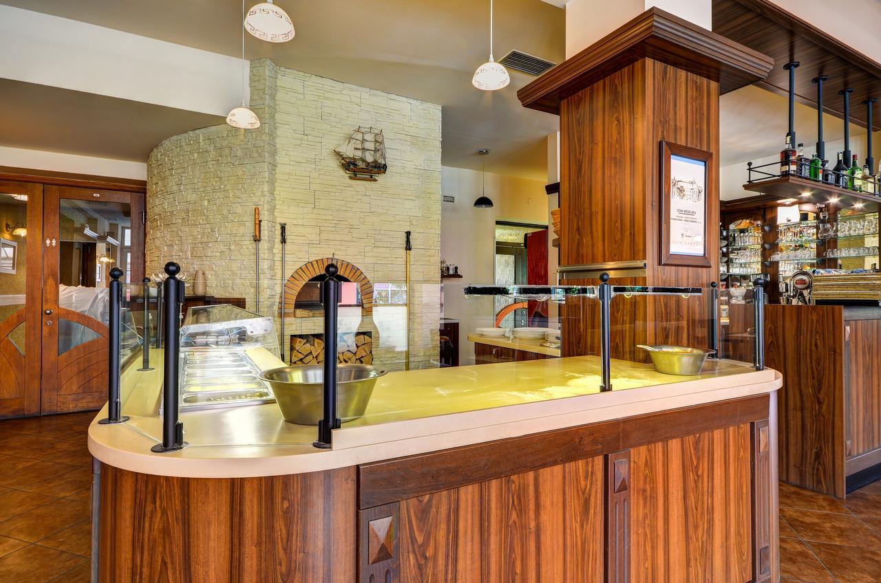 Hotel Pizzeria Istria Velke Losiny Luaran gambar