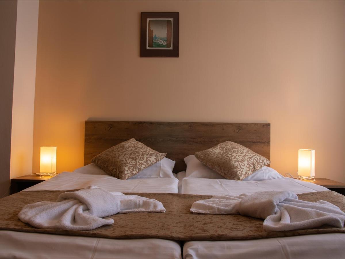 Hotel Pizzeria Istria Velke Losiny Luaran gambar
